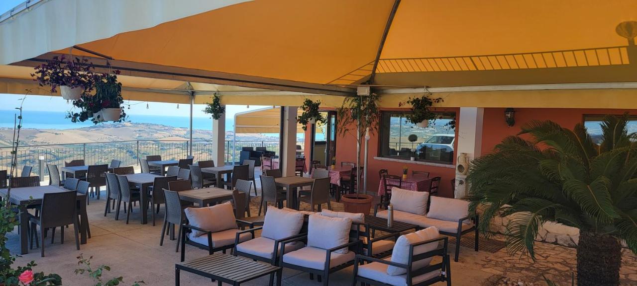 La Terrazza Motta Bed & Breakfast อาตริ ภายนอก รูปภาพ